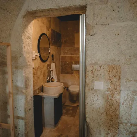 Daphne Cave Отель *