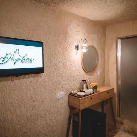 Отель Daphne Cave Аванос