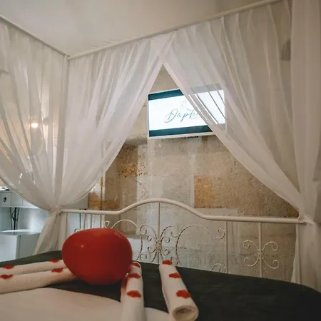 Otel Daphne Cave