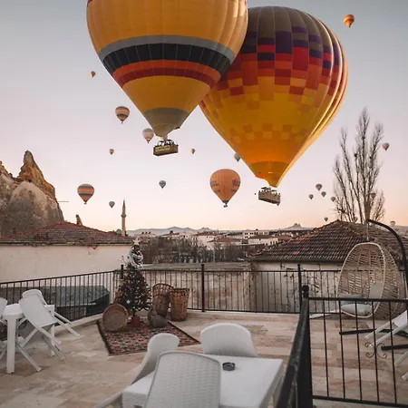 Daphne Cave Отель Аванос