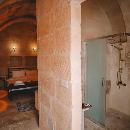 Отель Daphne Cave Аванос