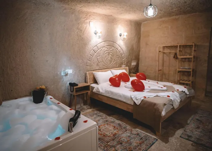 Daphne Cave أفانوس