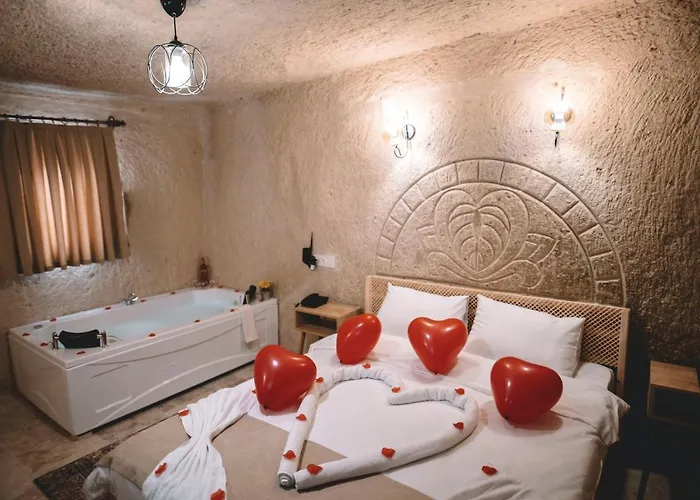 فندق Daphne Cave