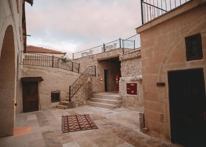 Daphne Cave * Avanos