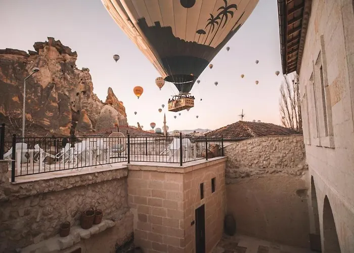 Daphne Cave * Avanos