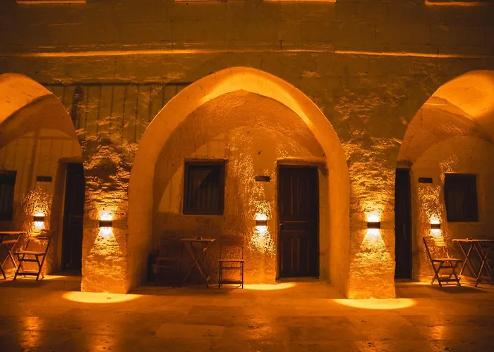 فندق Daphne Cave *