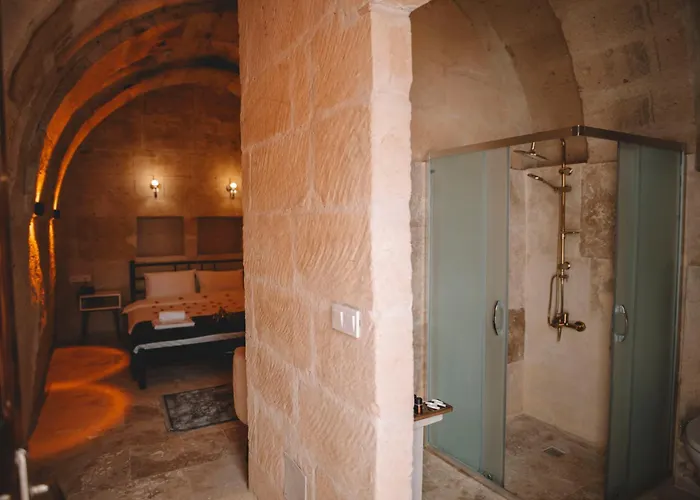 فندق Daphne Cave أفانوس