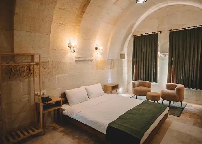 فندق Daphne Cave *